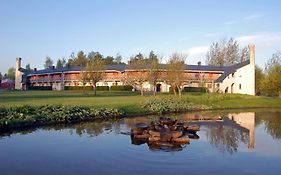Ytterjaerna Hotell & Konferens